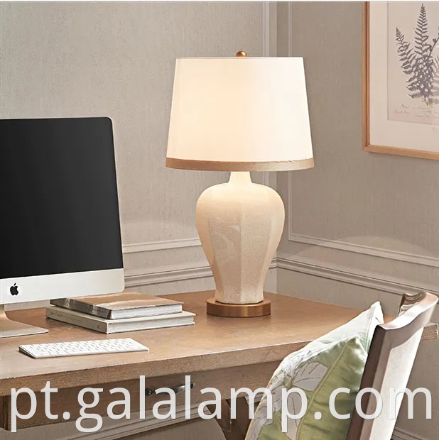 Lâmpada de mesa de cerâmica clássica americana elegante para salas de estar